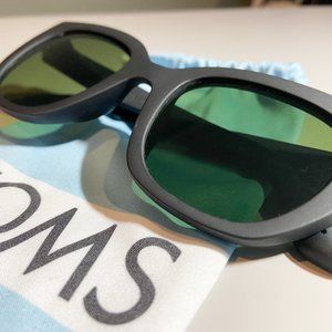 TOMS Matte Black Sydney Cat Eye Sunglasses